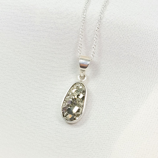 Collar Pirita 3