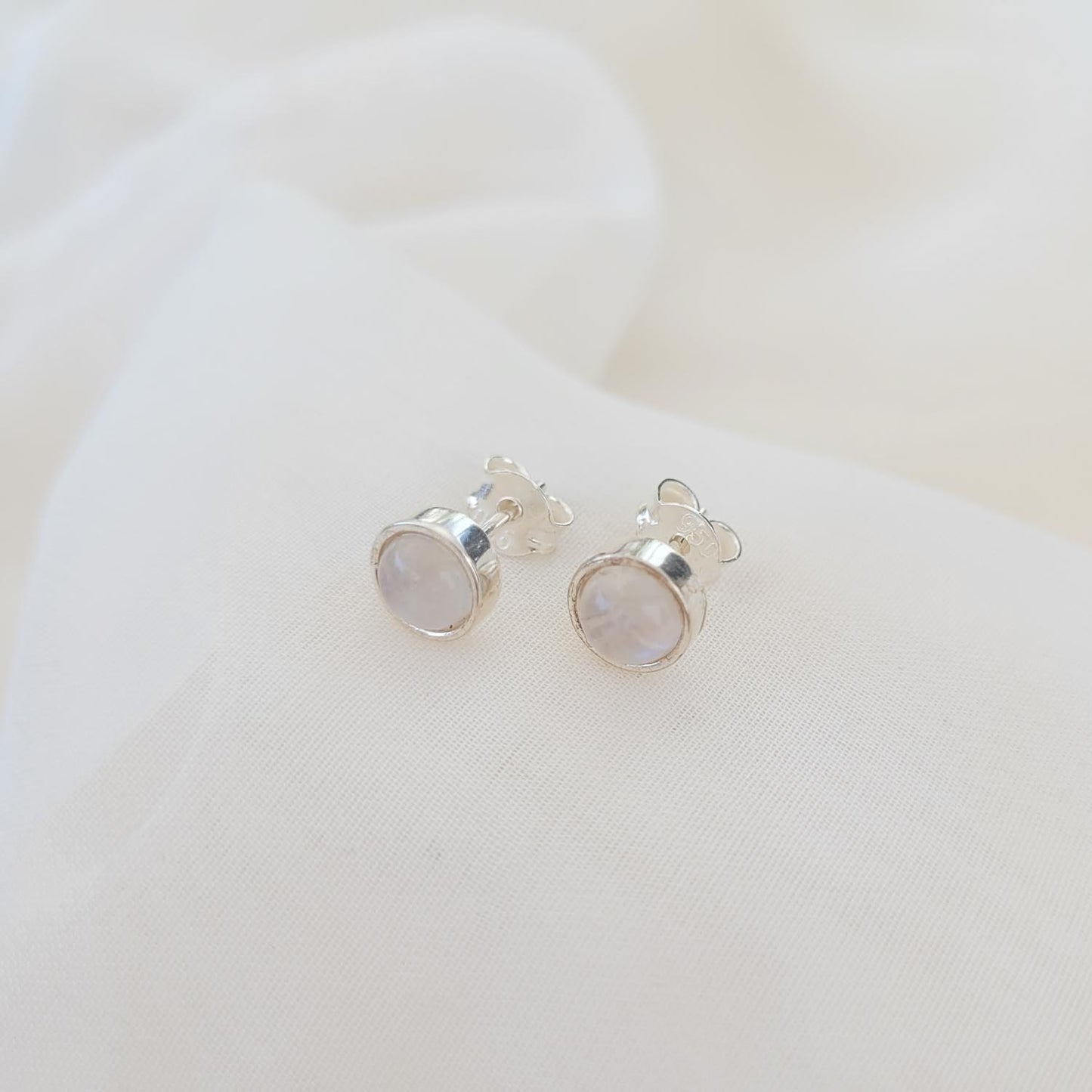 Aretes básico Piedra Luna