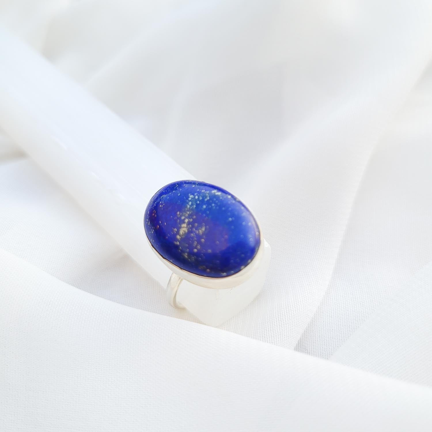 Anillo Oval Lapizlazuli