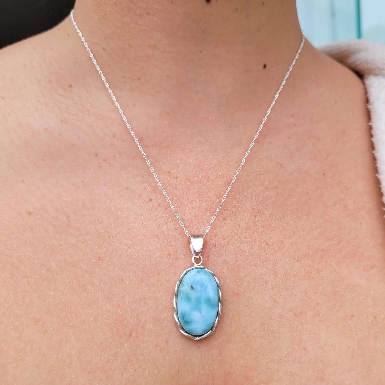 Dije Larimar