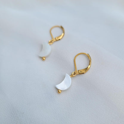 Aretes Acero Nacar Lunita