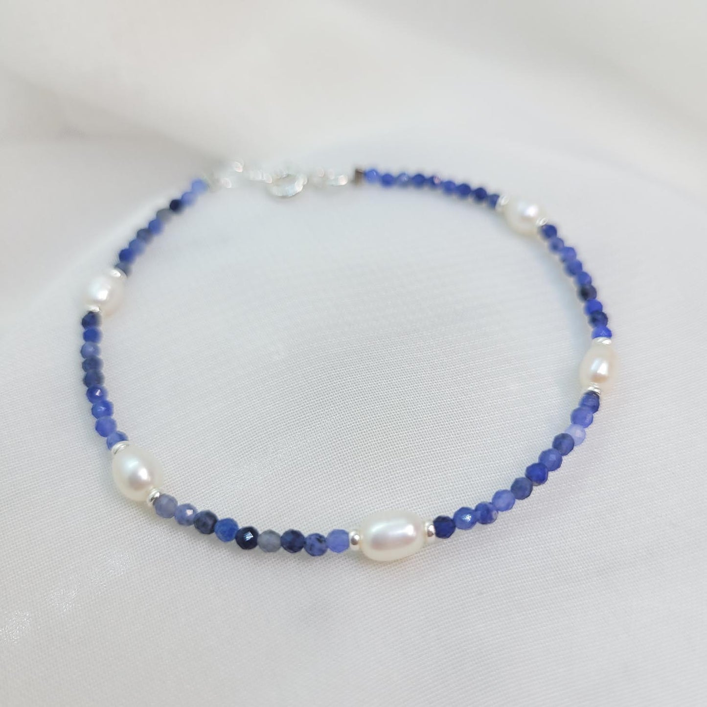 Pulsera Vania Perla y Sodalita