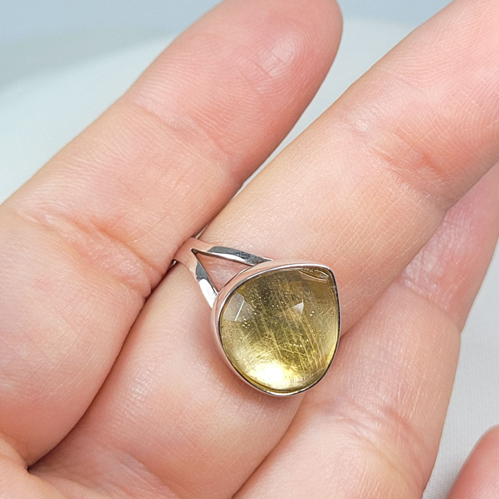 Anillo Citrino