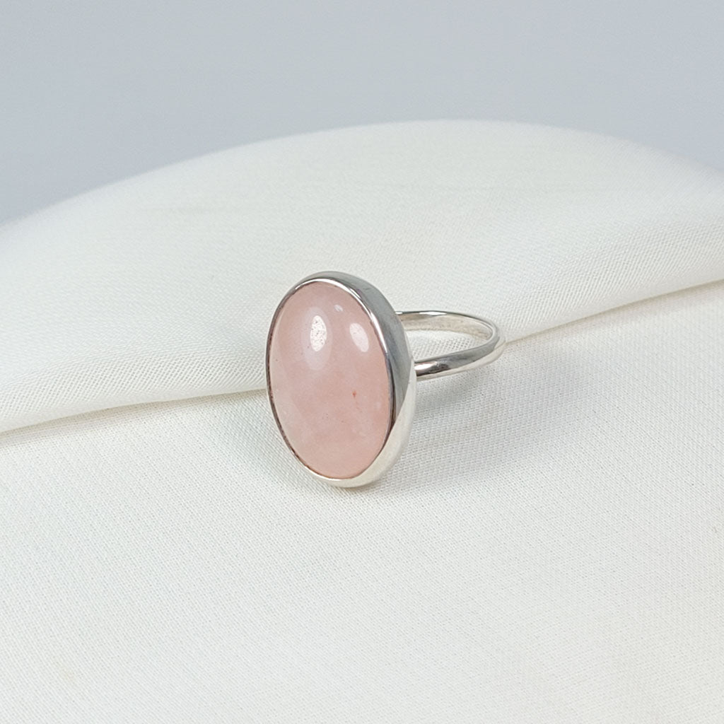 Anillo Oval Cuarzo Rosa