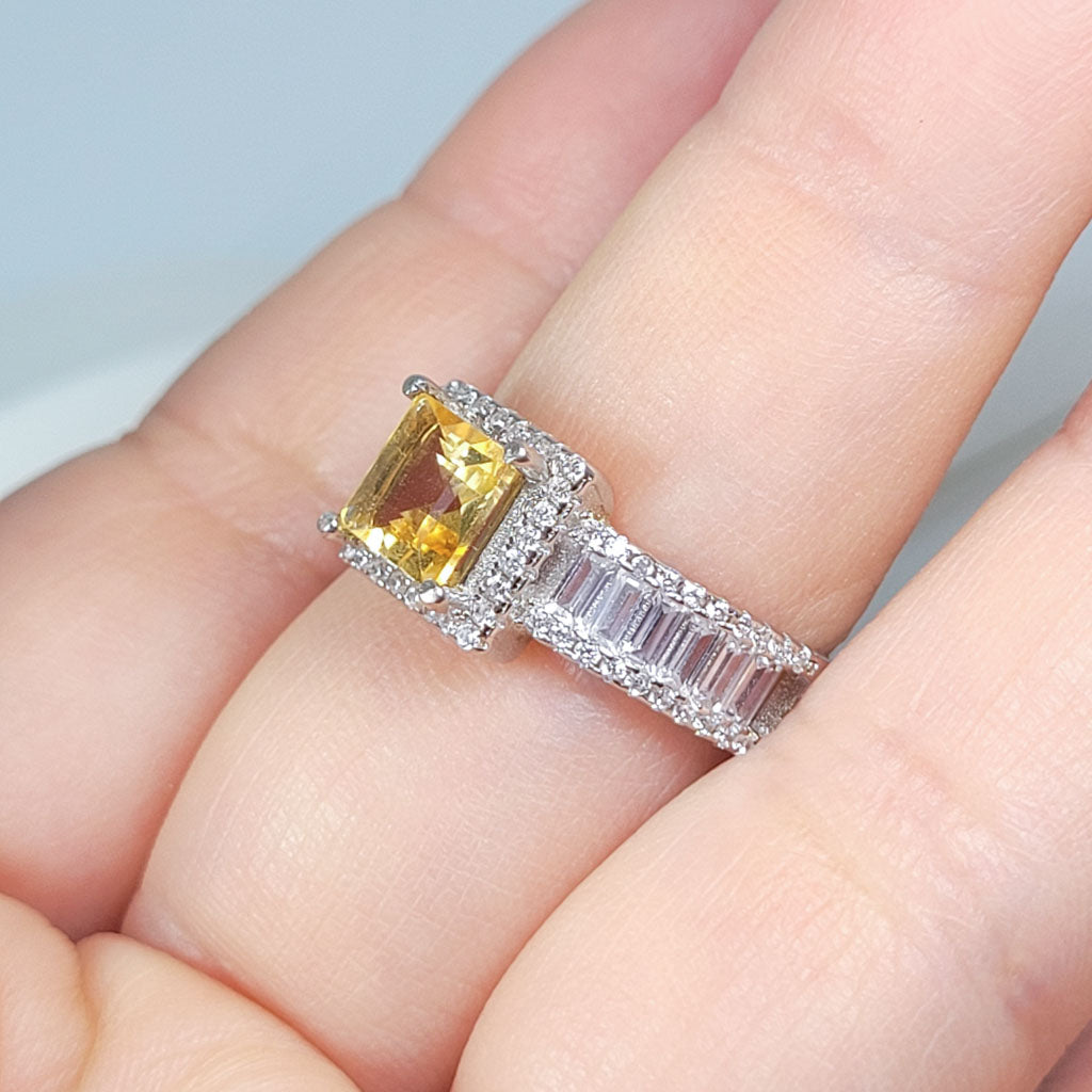 Anillo Citrino Cuadrado ley 925