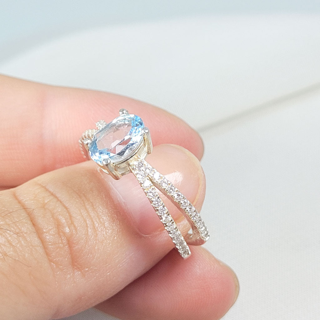 Anillo Topacio Sky Blue ley 925
