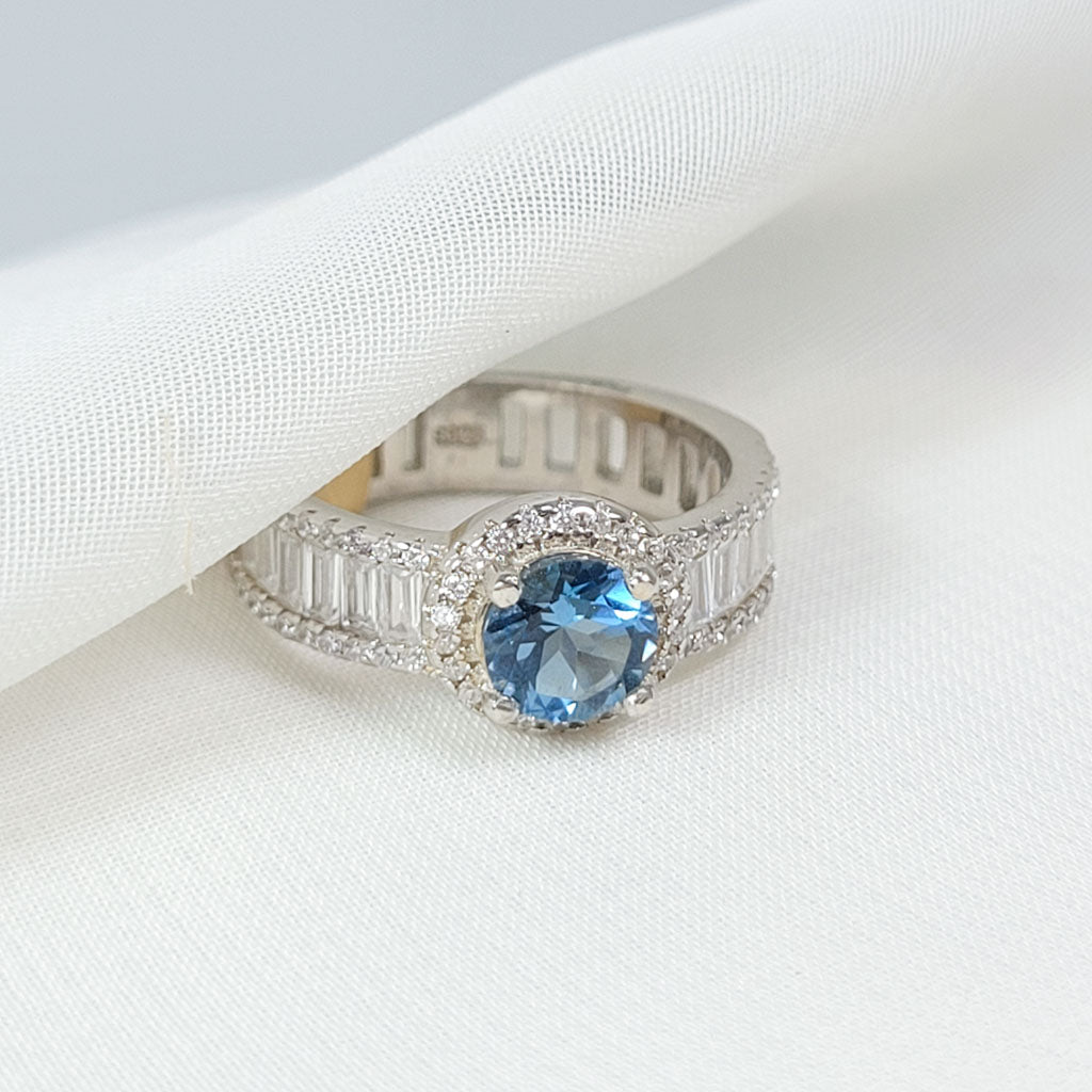 Anillo Topacio London Blue ley 925