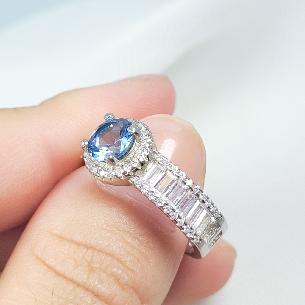 Anillo Topacio London Blue ley 925