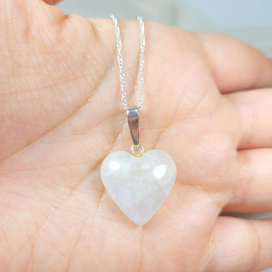 Collar Corazón Piedra Luna