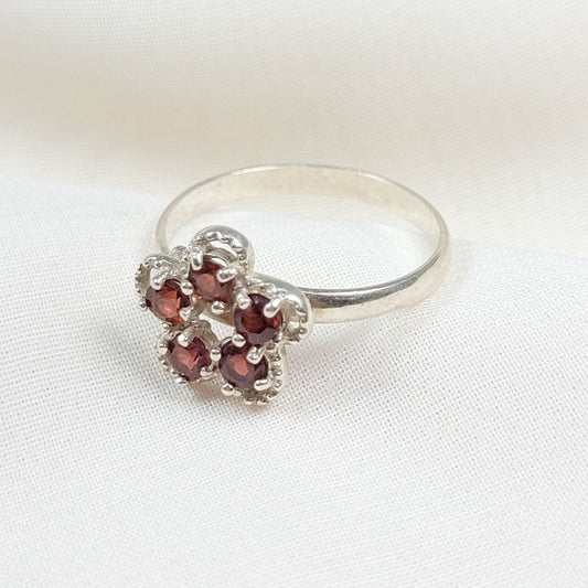 Anillo Flor Granate