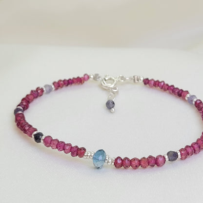 Pulsera Topacio London Blue y Granate