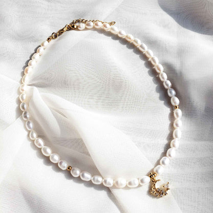 Chocker perla luna